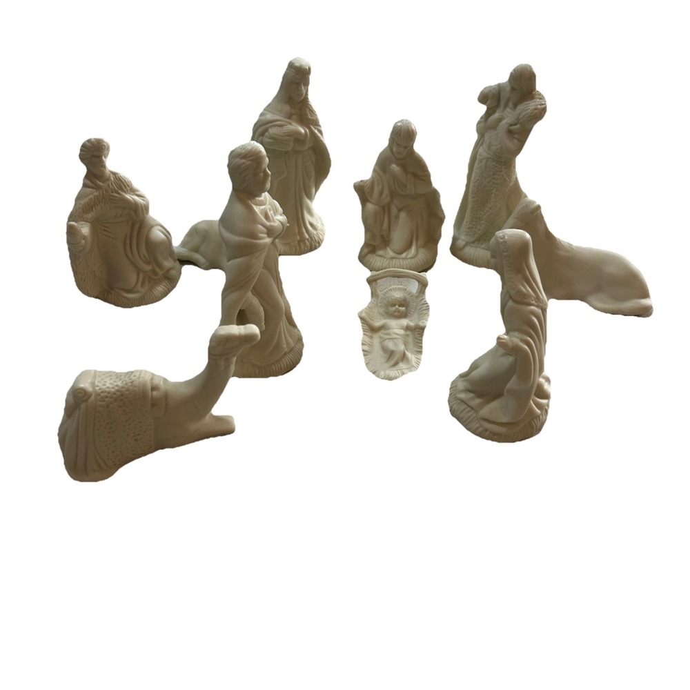 Holiday Traditions 10 Piece Nativity Set White Bisque Finish  No Chips/No Cracks